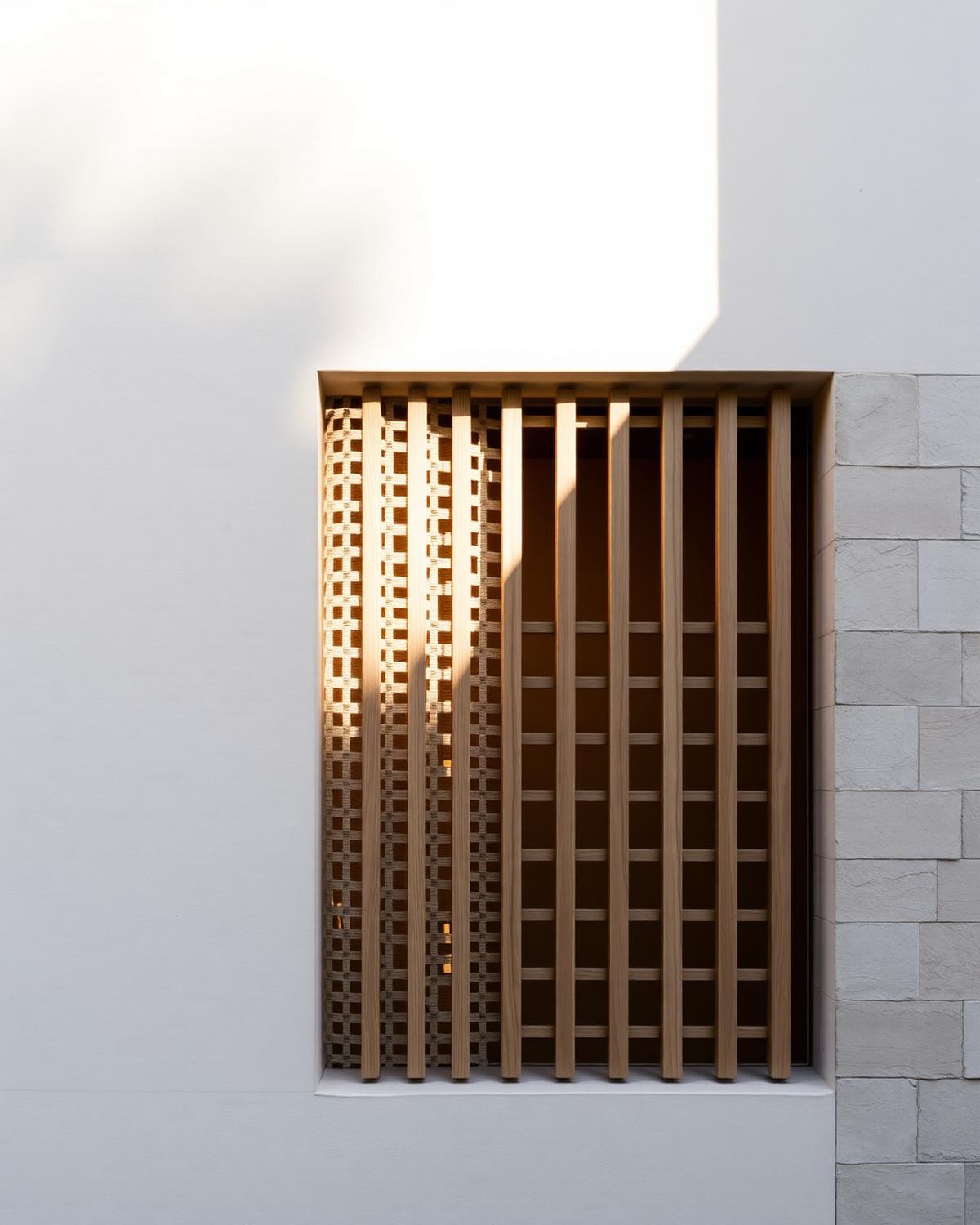 Screen detail